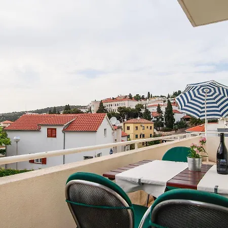 Dirk Apartamento Hvar Town